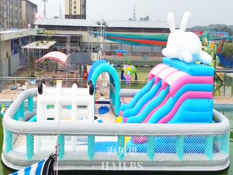 萌兔水上漂浮乐园